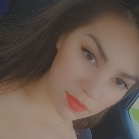 Meet your Posher, Andii - Picture 1 of 1